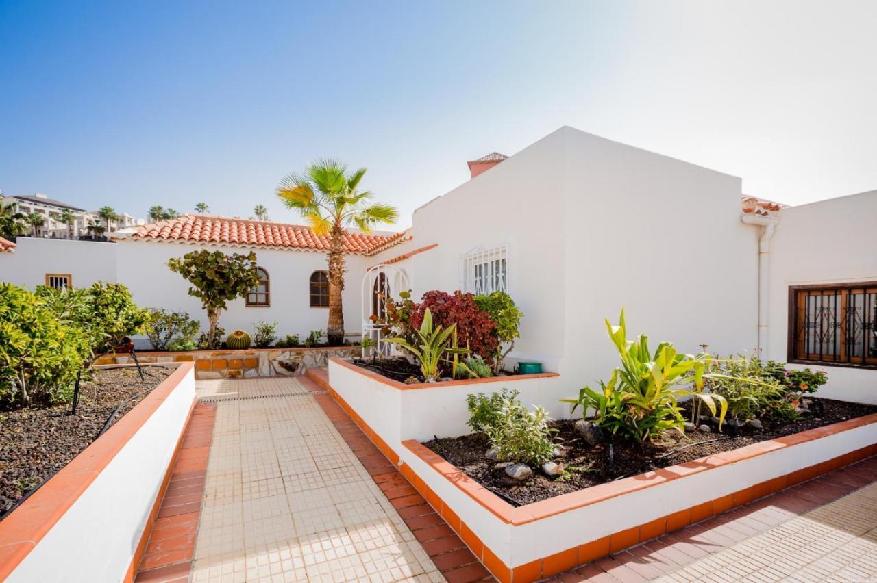 El Beril Apartment Costa Adeje Dış mekan fotoğraf